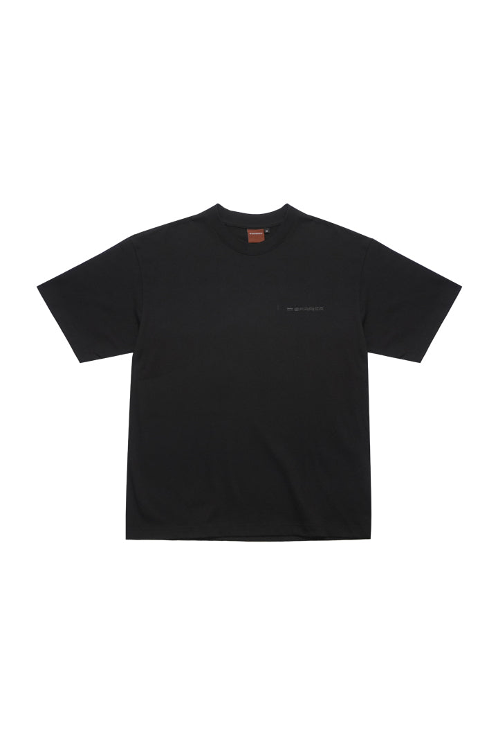 Black basic tee