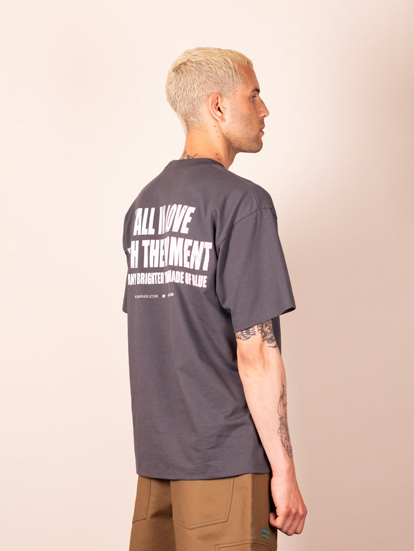 Fall in love asphalt tee