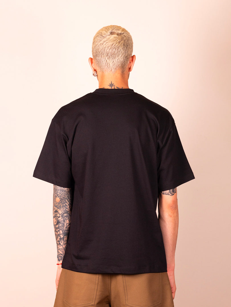Black basic tee