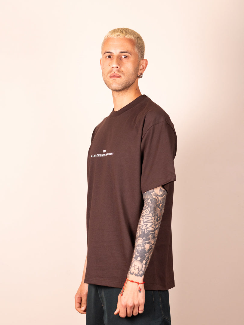 Fall in love bark tee